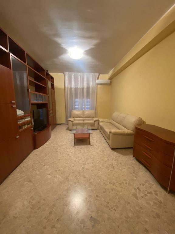 Appartamento in in affitto da privato a Bari via Francesco Curzio, 6