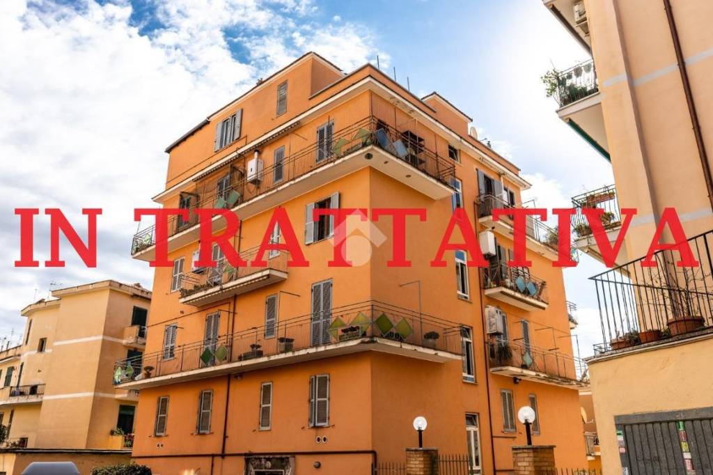 Appartamento in vendita a Roma via benedetto xv, 15
