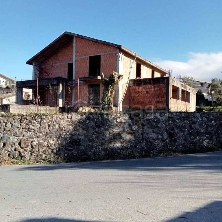 Villa Bifamiliare in in vendita da privato a Oppido Mamertina sp1dir, 2