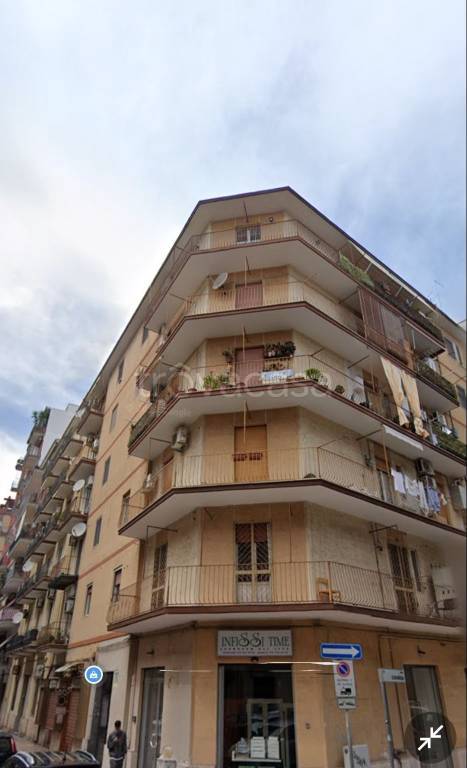 Appartamento in in vendita da privato a Taranto via Emilia, 57B
