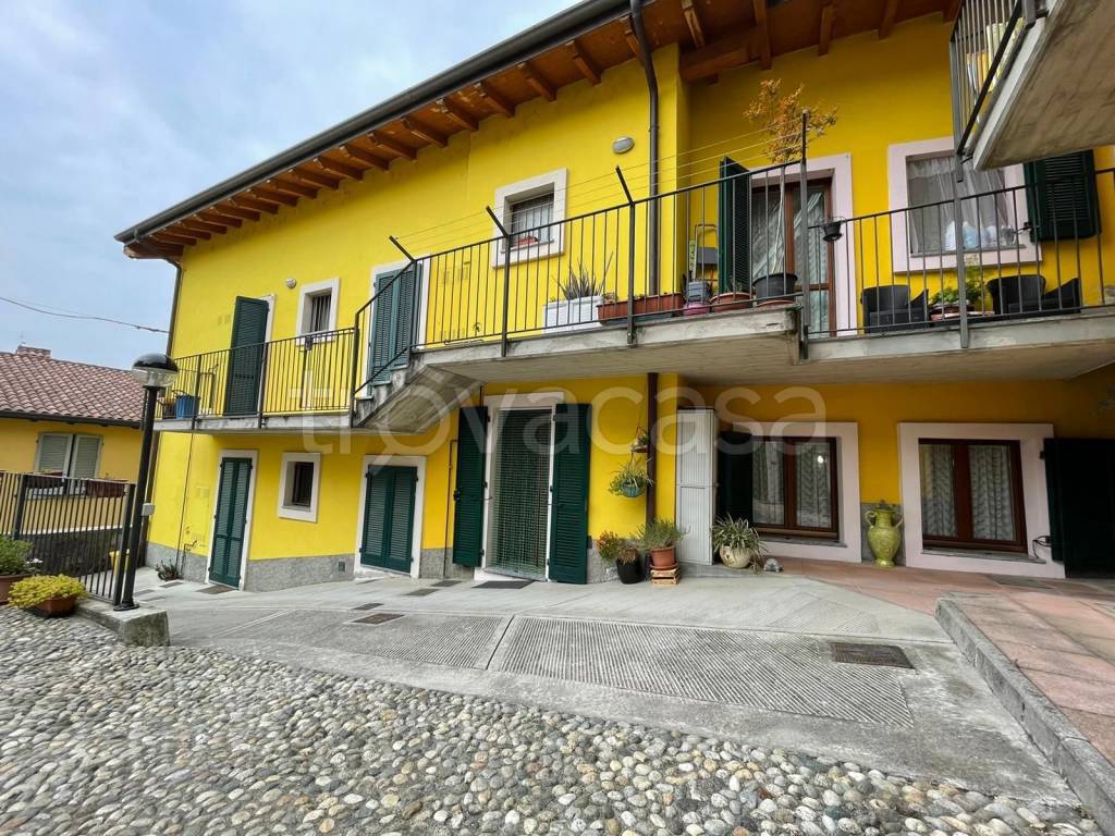 Appartamento in vendita a Galbiate via Giuseppe Garibaldi, 26