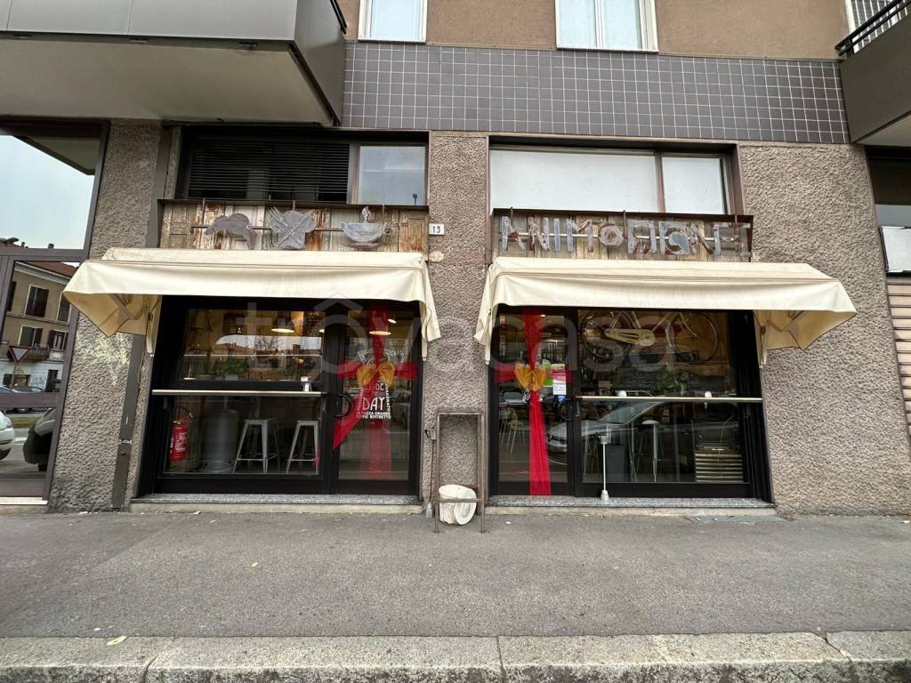 Bar in vendita a Sesto San Giovanni via Antonio Stoppani, 13