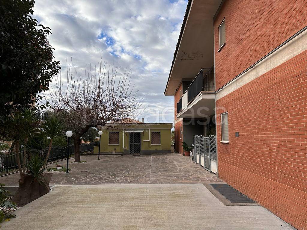 Villa Bifamiliare in vendita a Marino via Fratelli Cervi, 13