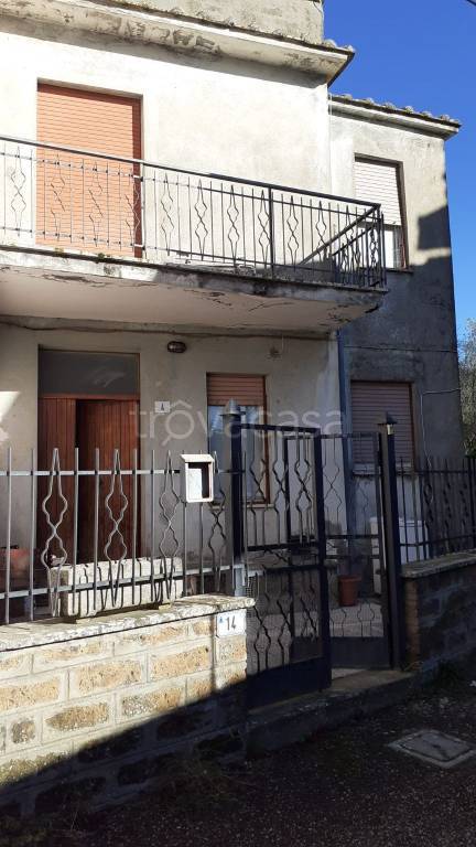 Casa Indipendente in in vendita da privato a Vetralla strada del Pino, 14