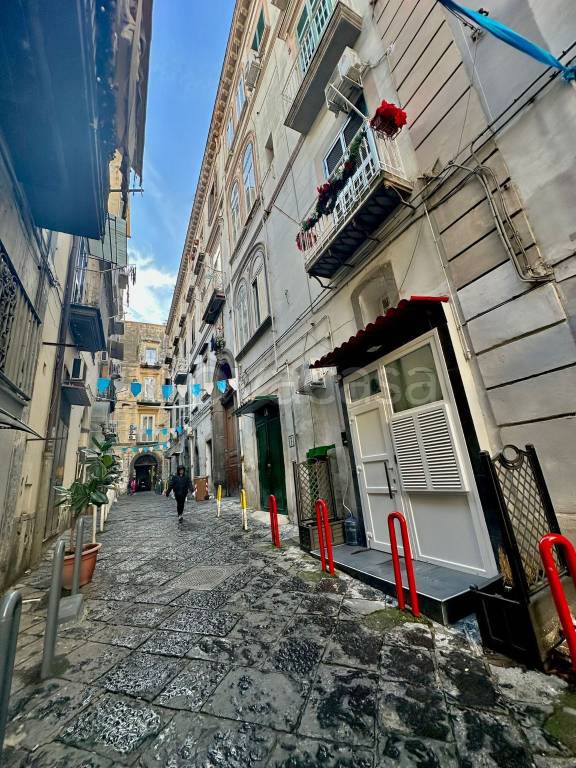Appartamento in vendita a Napoli vico del Filatorio