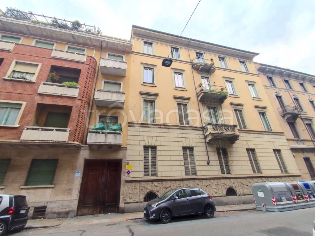 Ufficio in affitto a Torino via Amedeo Peyron, 54
