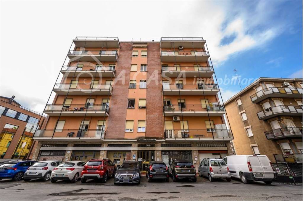 Appartamento in vendita a Parma via Brescia, 7