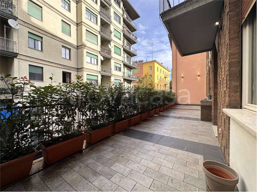 Appartamento in affitto a Parma via Verdi