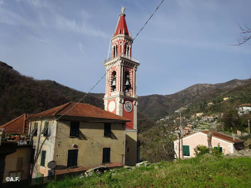 Rustico in vendita a Rapallo località Sant'Andrea di Foggia