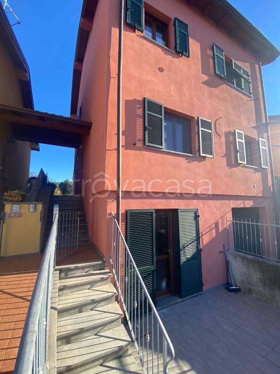 Appartamento in in vendita da privato a Santo Stefano di Magra via Fonda, 15C