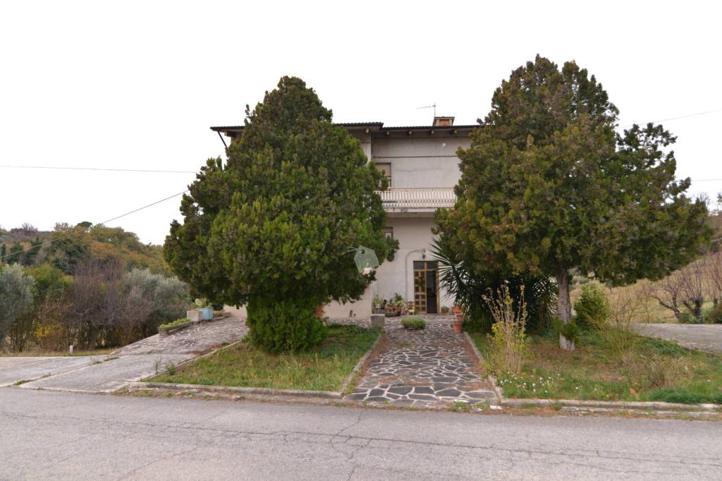 Appartamento in vendita a Mogliano contrada Cesa