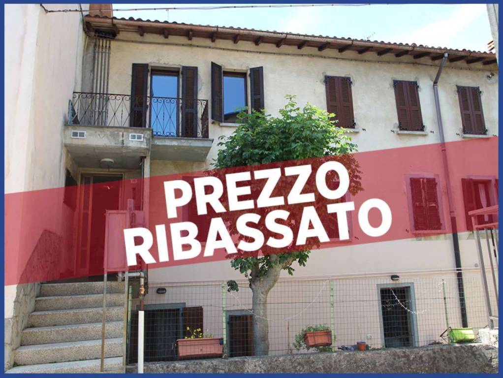 Appartamento in vendita ad Almenno San Bartolomeo via Cabardelli 15