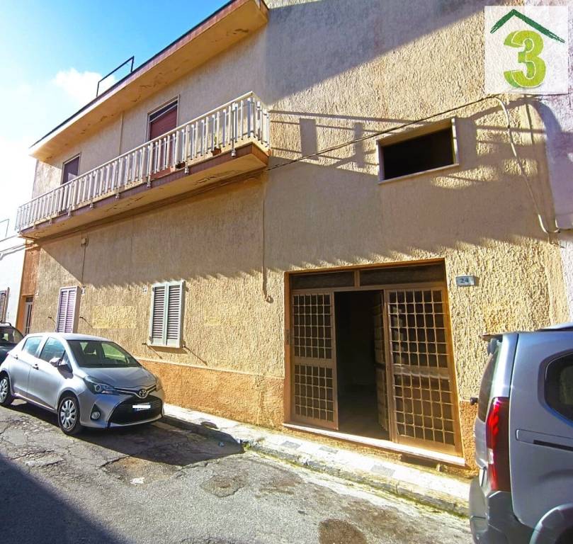 Appartamento in vendita a Tricase via Bari, 28
