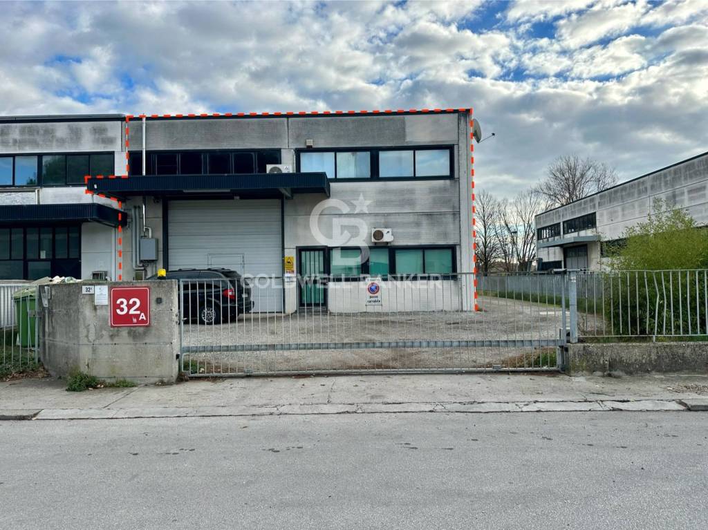 Intero Stabile in vendita a Rimini via Achille Grandi, 32