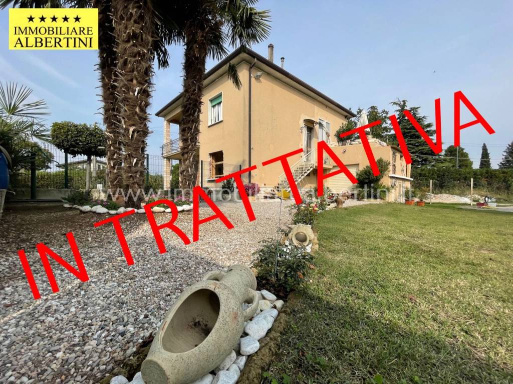 Appartamento in vendita a Villafranca di Verona via Ennio Piazzola, 1