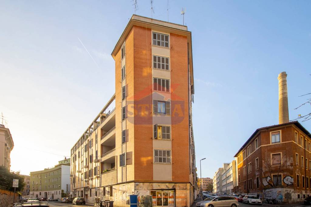 Appartamento in vendita a Roma via dei Liguri
