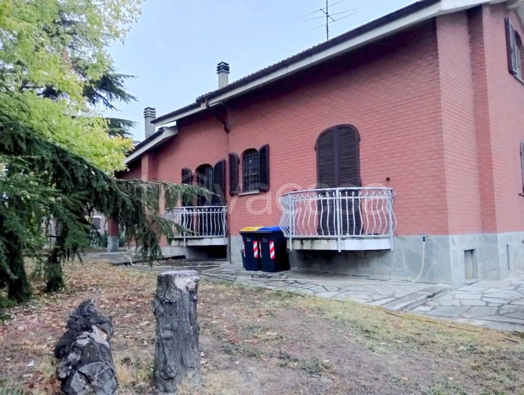 Villa in vendita a Pietra Marazzi