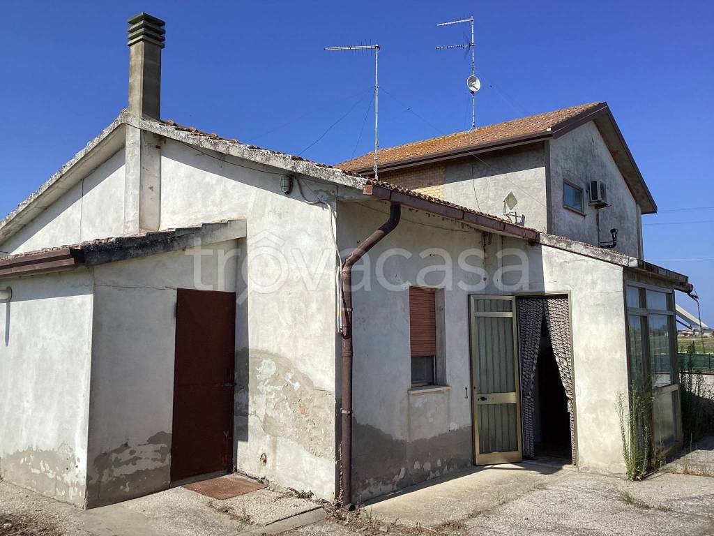 Villa in vendita a Taglio di Po via Sardegna, 20