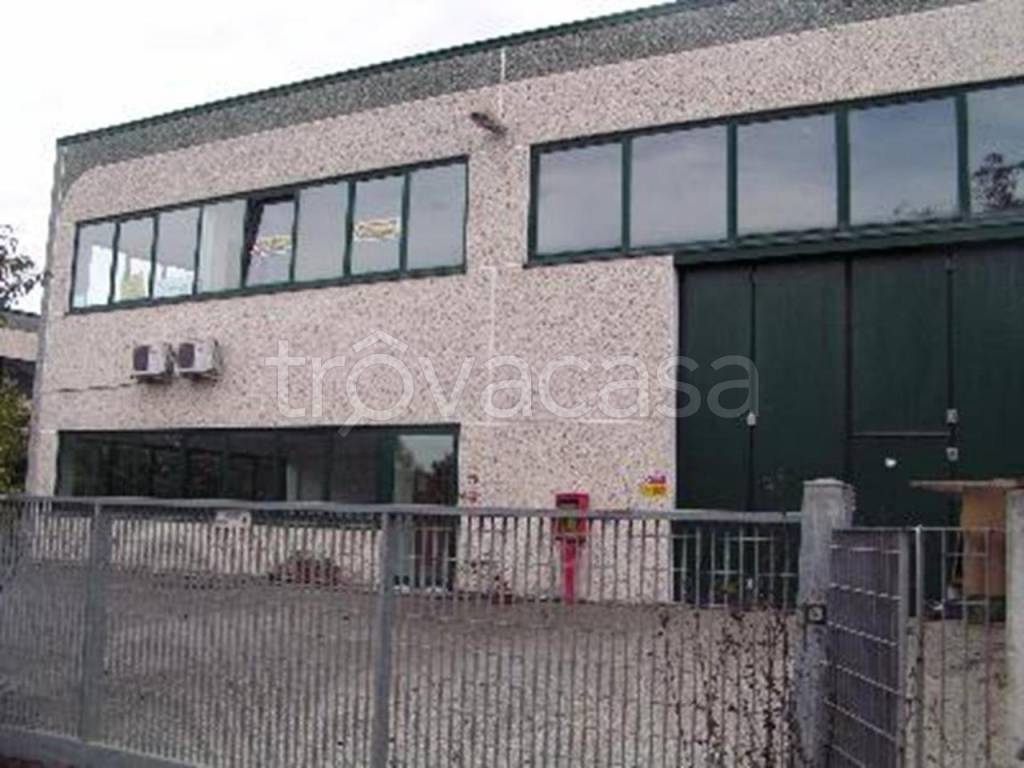Capannone Industriale in vendita a Chiaravalle via Ruffilli, 26 (Ex Via Grancetta)