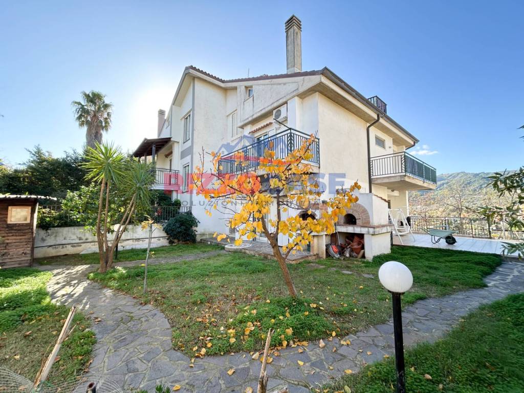Appartamento in vendita a Corigliano-Rossano via Giovanni da Verrazzano, 8