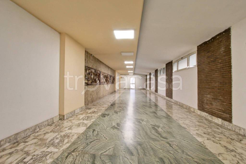 Appartamento in vendita a Roma piazza Gondar