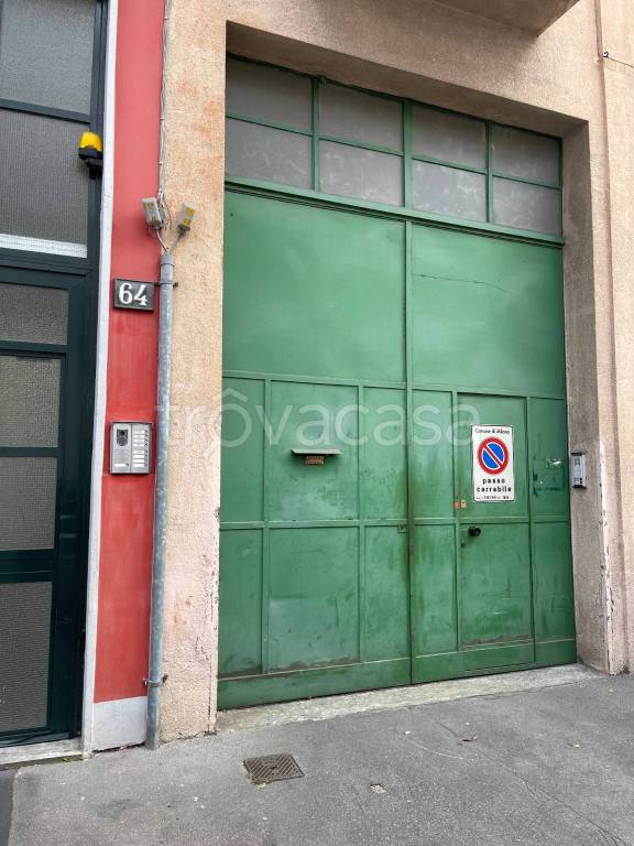 Capannone Industriale in in vendita da privato a Milano via Paolo Paruta, 62
