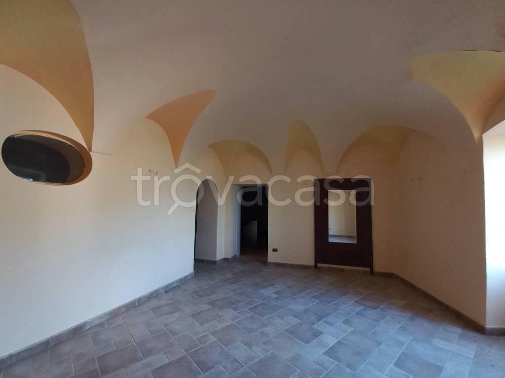 Casa Indipendente in vendita a Castel del Monte rione Orientale