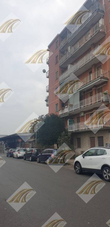 Appartamento in vendita a Mediglia via Giosuè Carducci, 6