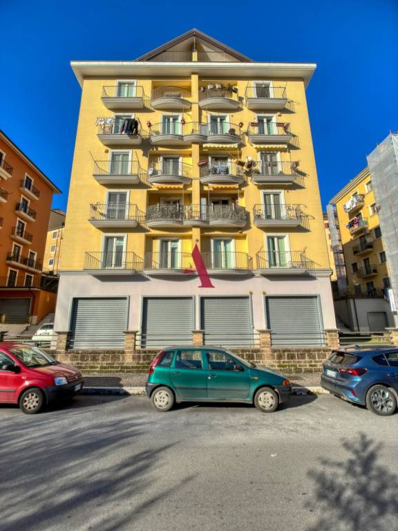 Appartamento in vendita ad Avellino fosso Santa Lucia