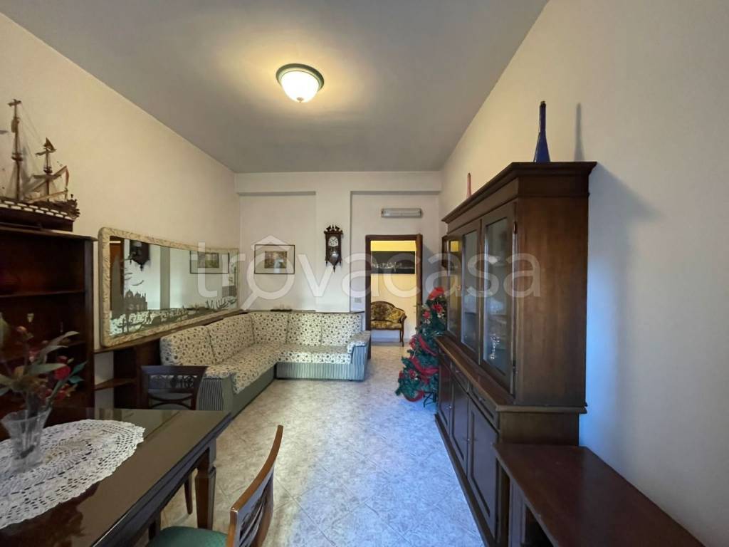 Appartamento in vendita a Ciampino via Francesco de Pinedo, 4
