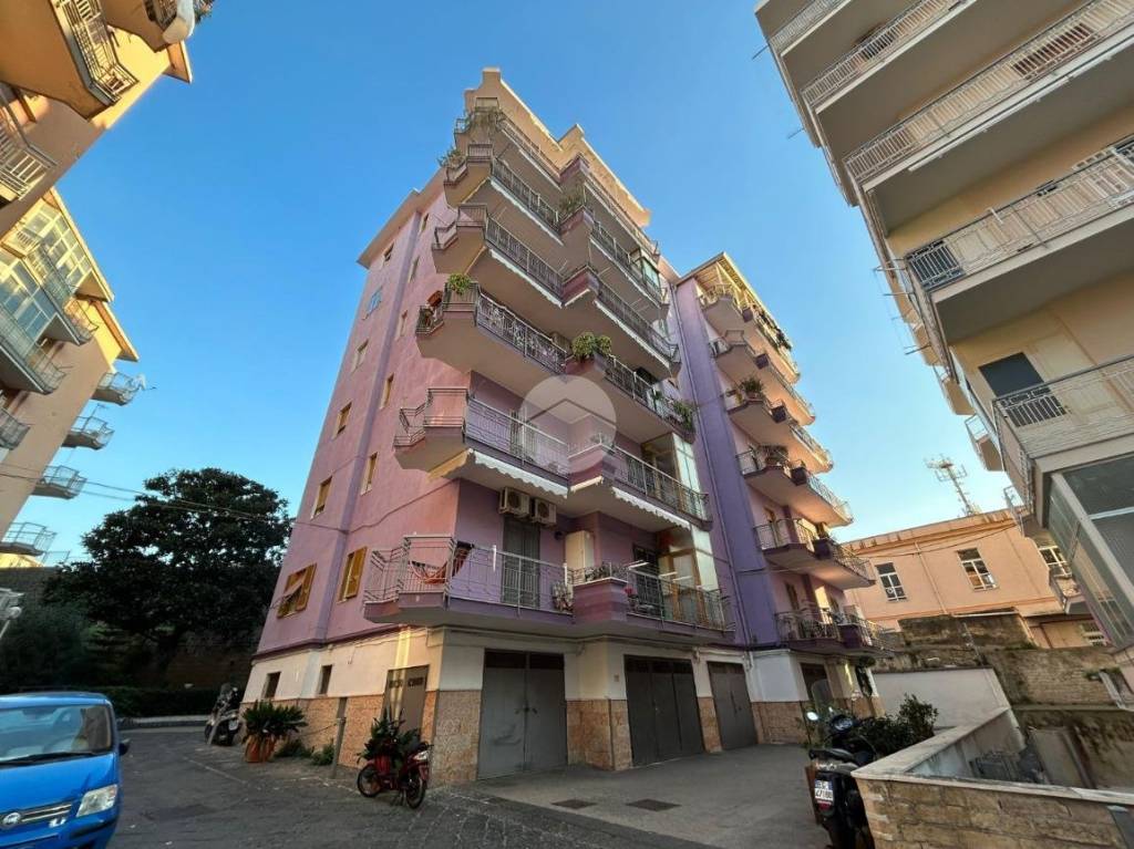 Appartamento in vendita a Torre del Greco via Fiume Dragone, 7