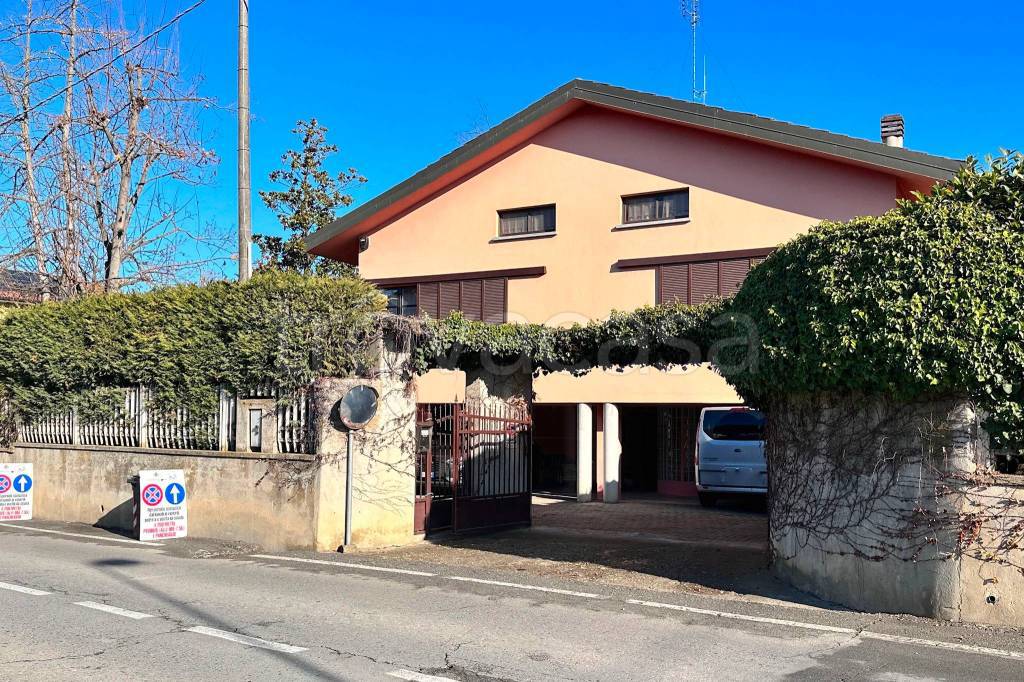 Villa in vendita a Bra strada San Michele