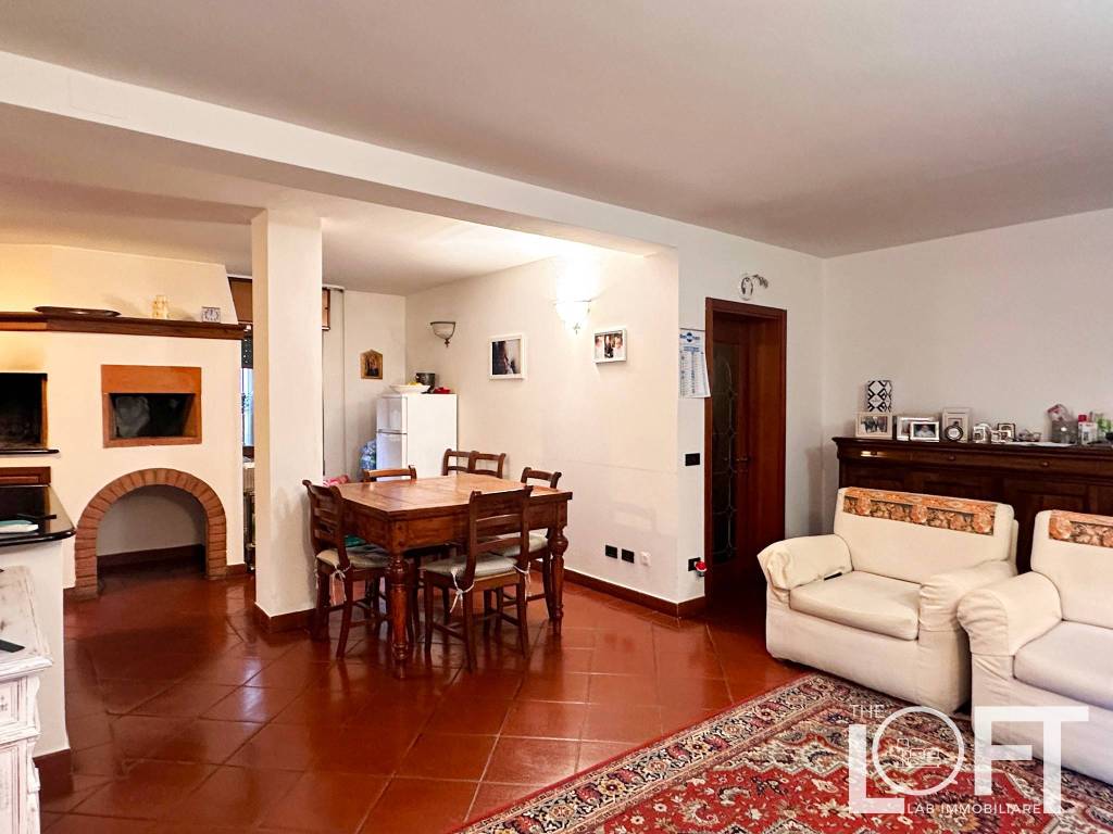 Villa a Schiera in vendita a Prato via delle Sacca