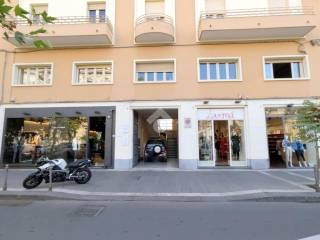 Ufficio in affitto a catania corso italia, 46