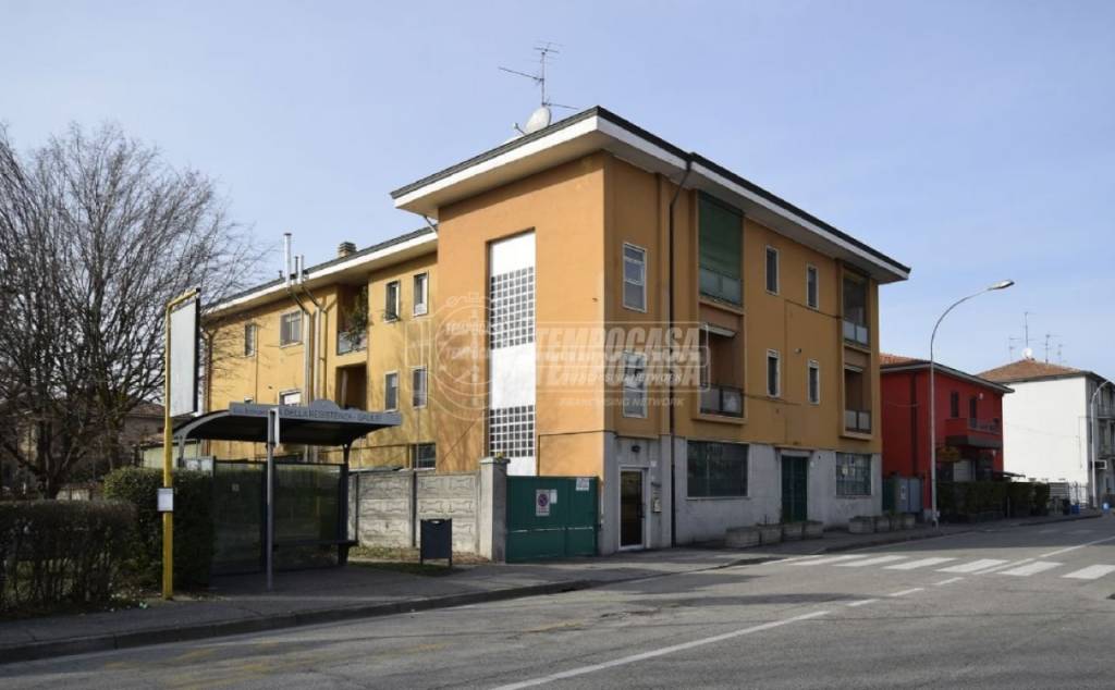 Appartamento in vendita a Peschiera Borromeo via della Resistenza 21