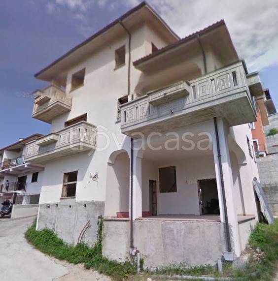 Villa in in vendita da privato a L'Aquila via della Collina, 7