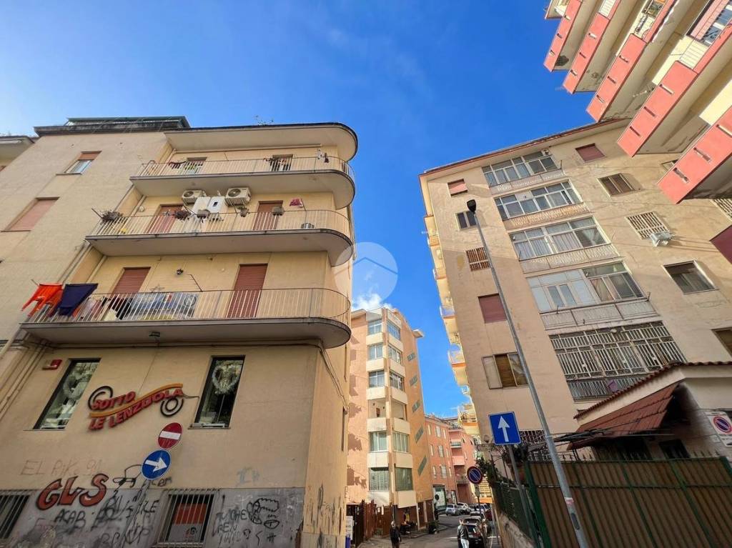 Appartamento in vendita a Castellammare di Stabia via Silio Italico, 26
