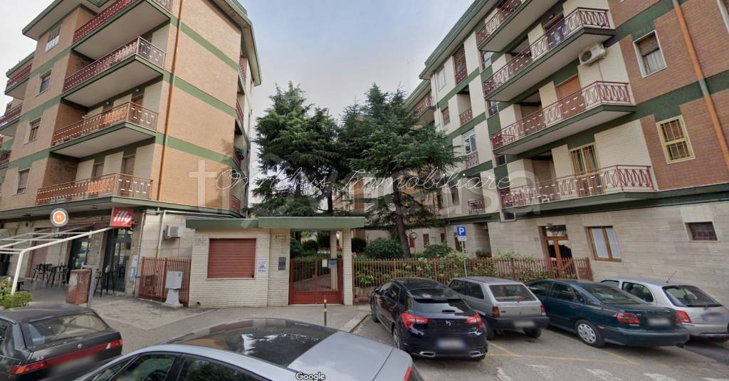 Appartamento in vendita a Foggia via Silvio Pellico, 5