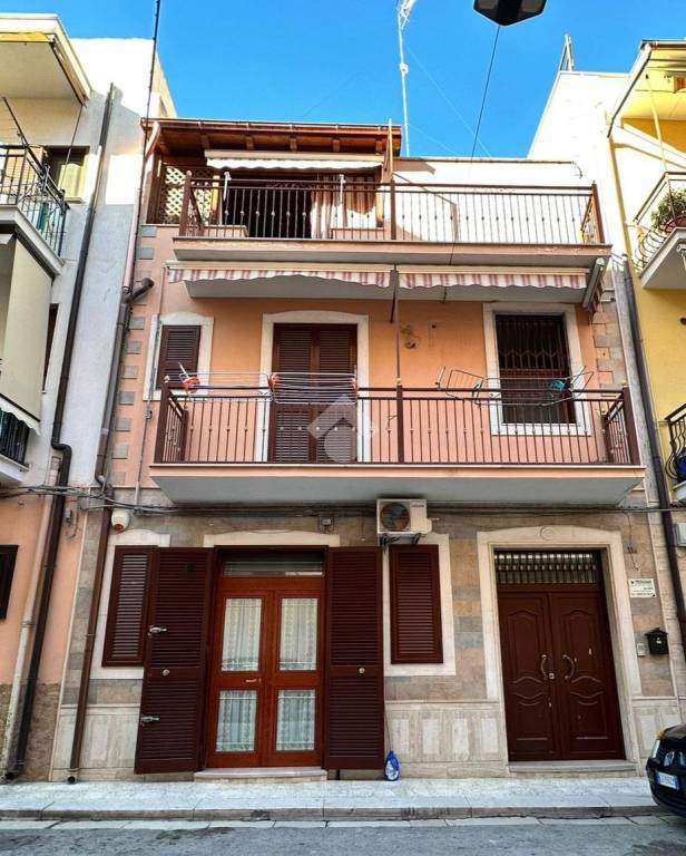 Appartamento in vendita a Cerignola via Aversa, 11