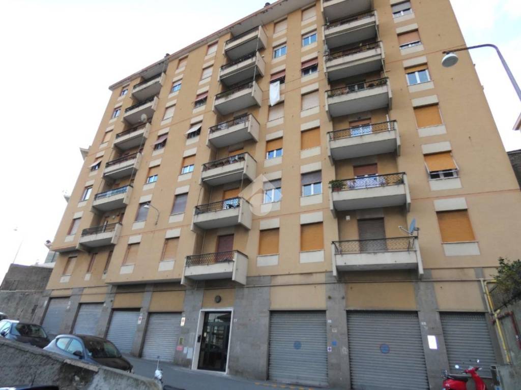 Appartamento in vendita a Genova via all'Asilo Davide e Delfina Garbarino, 13
