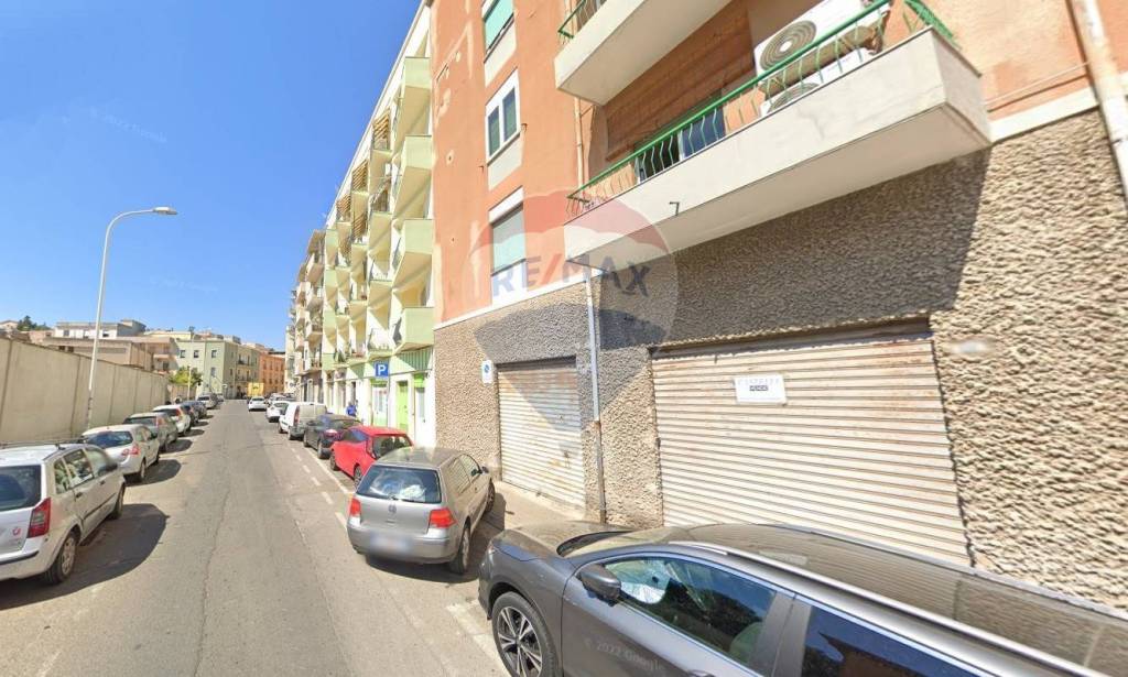 Negozio in vendita a Cagliari via Timavo, 66