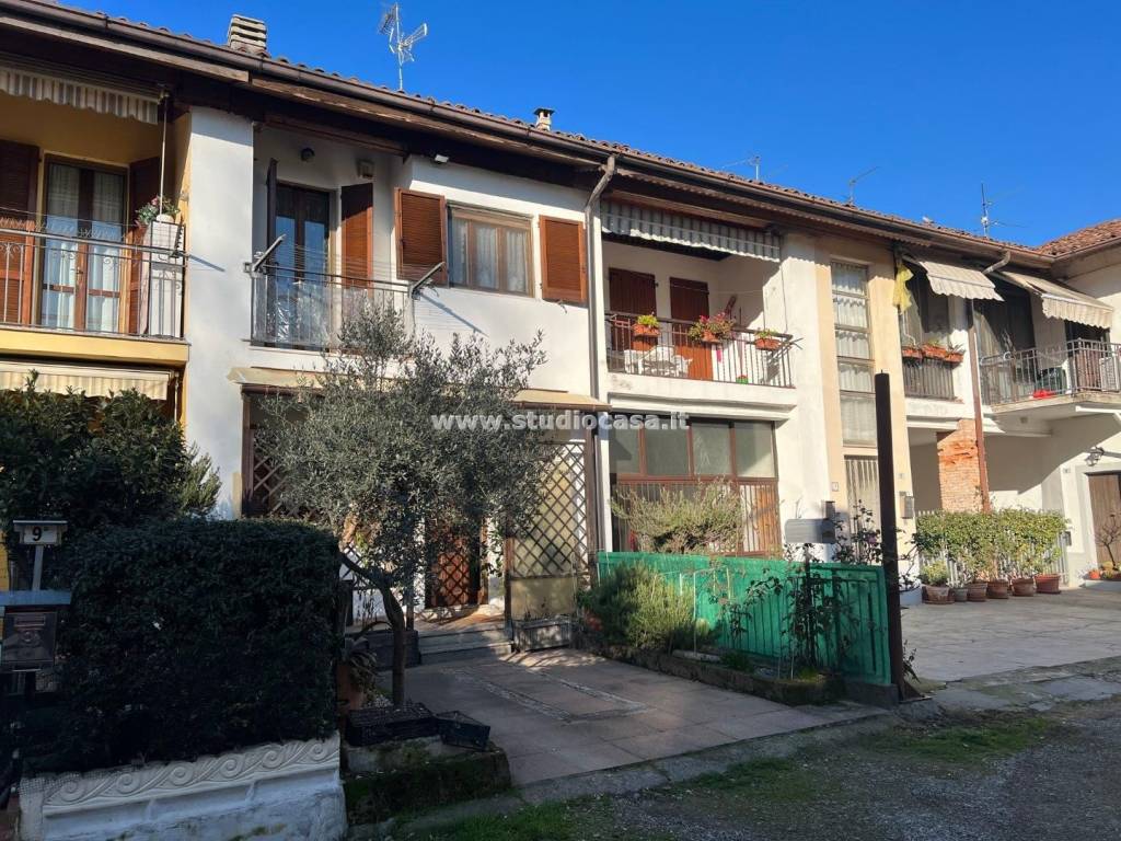 Villa Bifamiliare in vendita ad Arzago d'Adda via Olmi