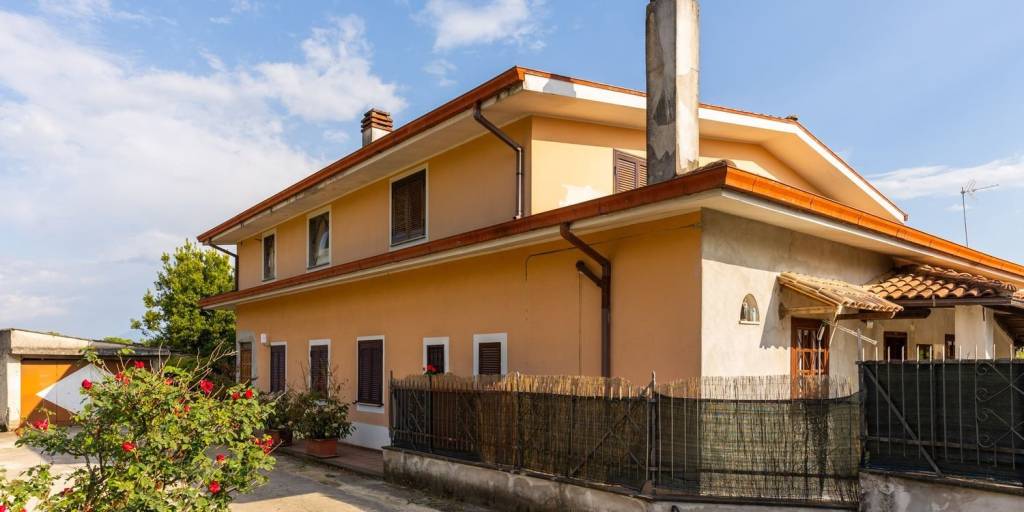 Appartamento in vendita a Valmontone strada Provinciale San Giudico