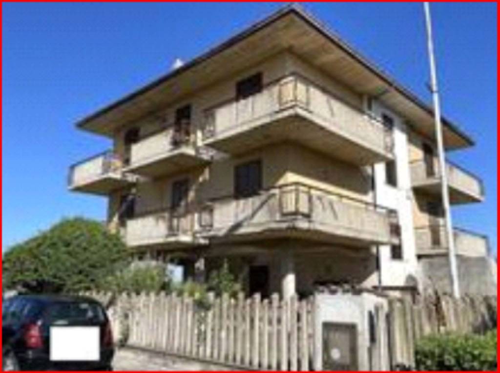 Appartamento all'asta a Ponzano di Fermo via Fonte, 28