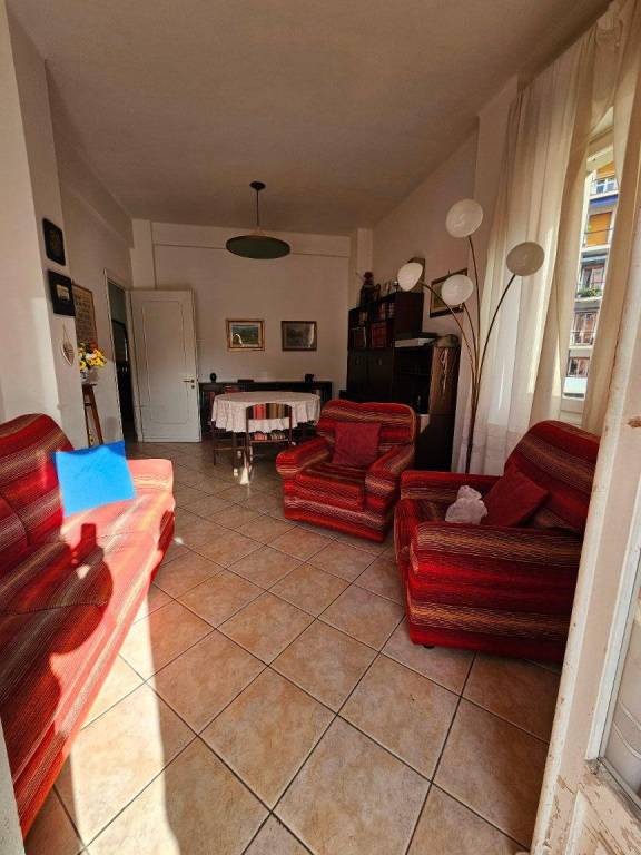 Appartamento in vendita a Lerici via Oronte Petriccioli