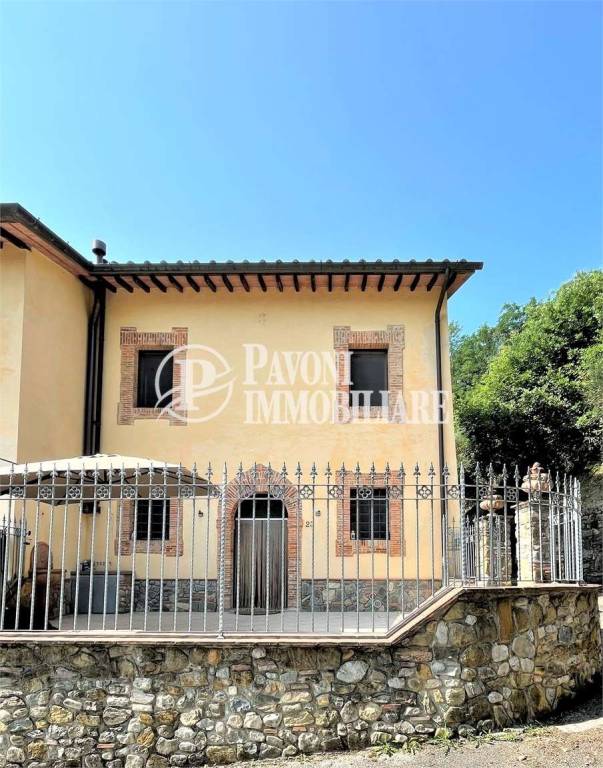 Villa in vendita a Serravalle Pistoiese
