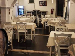 Ristorante in in vendita da privato ad albenga piazza san francesco, 28