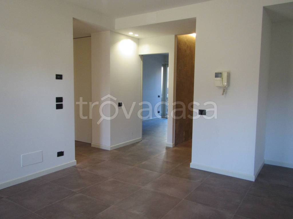 Appartamento in in vendita da privato a Lallio via Don Luigi Palazzolo, 11