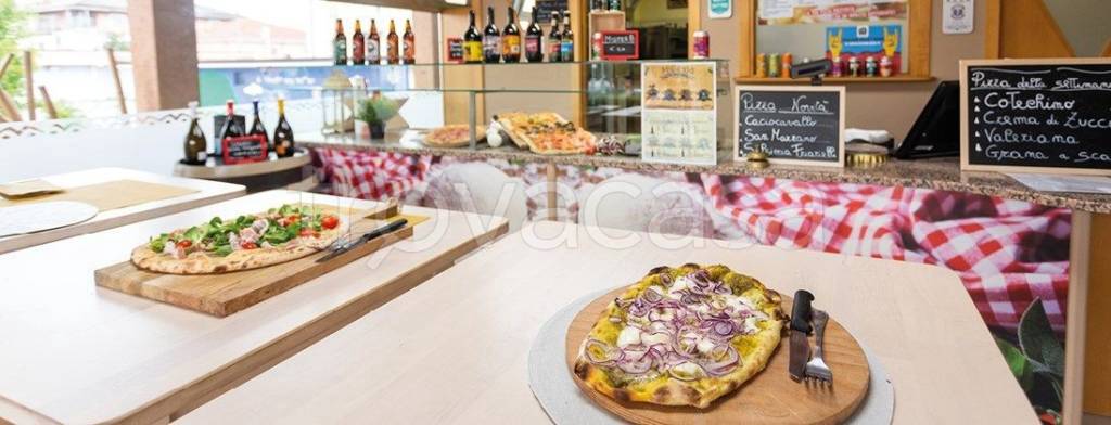 Pizzeria in in affitto da privato a San Giorgio Bigarello piazza San Giorgio, 9