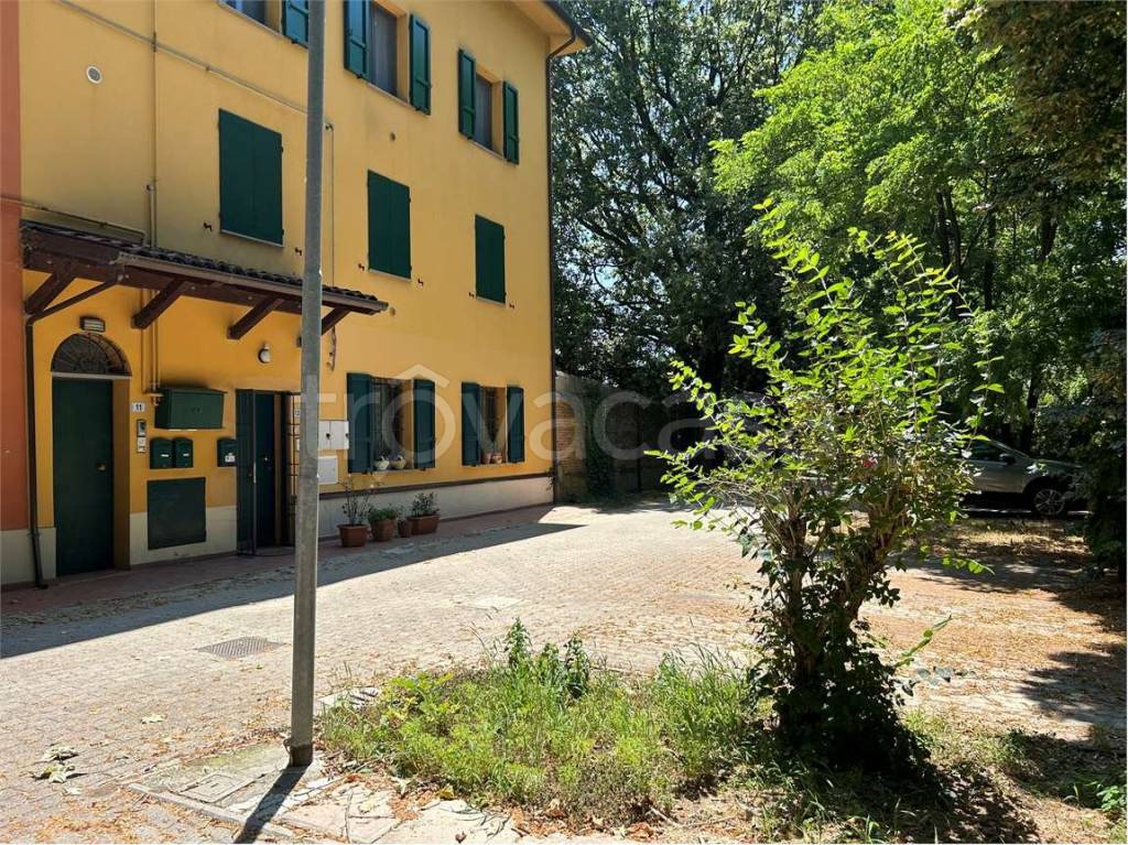 Appartamento in vendita a Ozzano dell'Emilia via pedagna, 26